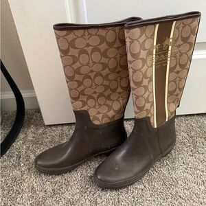 NWOT Coach Brown and Cream Signature Logo Rain Boots